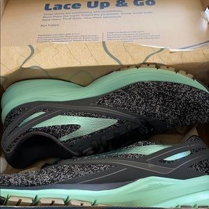 Brooks Launch 4 Running Shoe